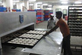 Spuštění nové pekařské pásové pece ve městě Lahore (Pakistán).4